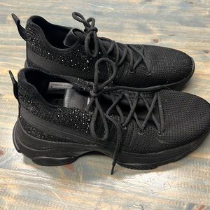 Madden girl shimmer sneakers size 8